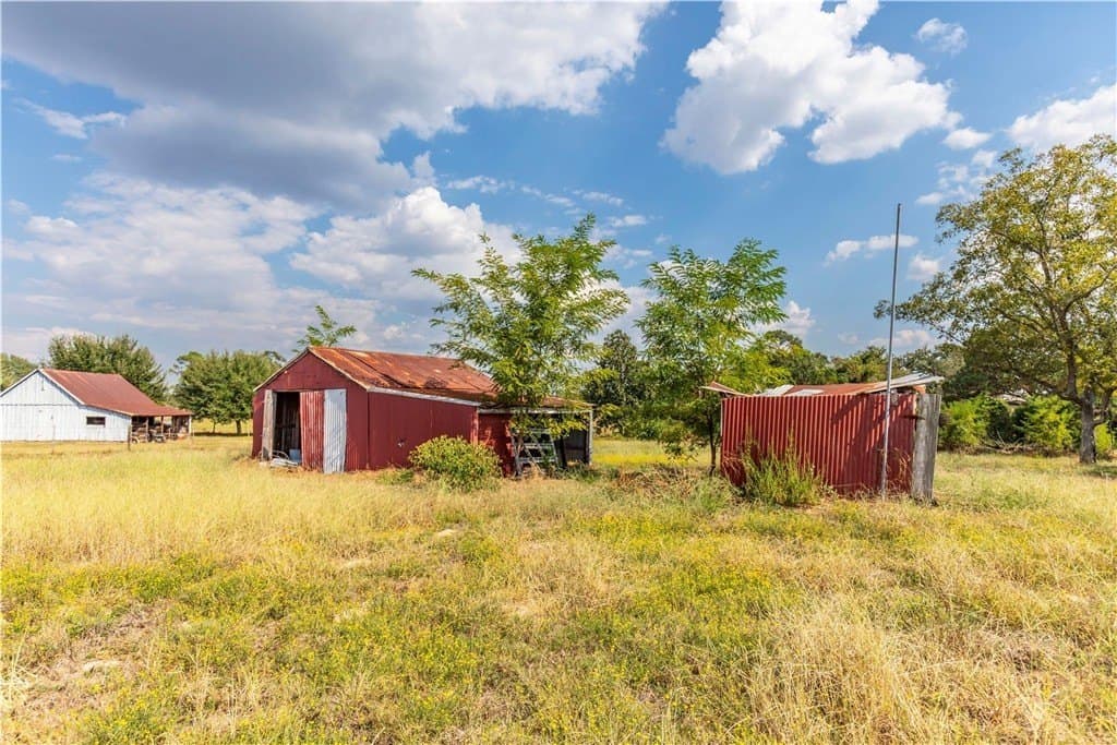2.88 acres in AUSTIN County - photo 15