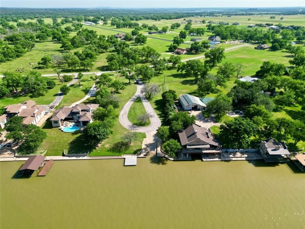 1.06 acres in Parker County gallery image 4