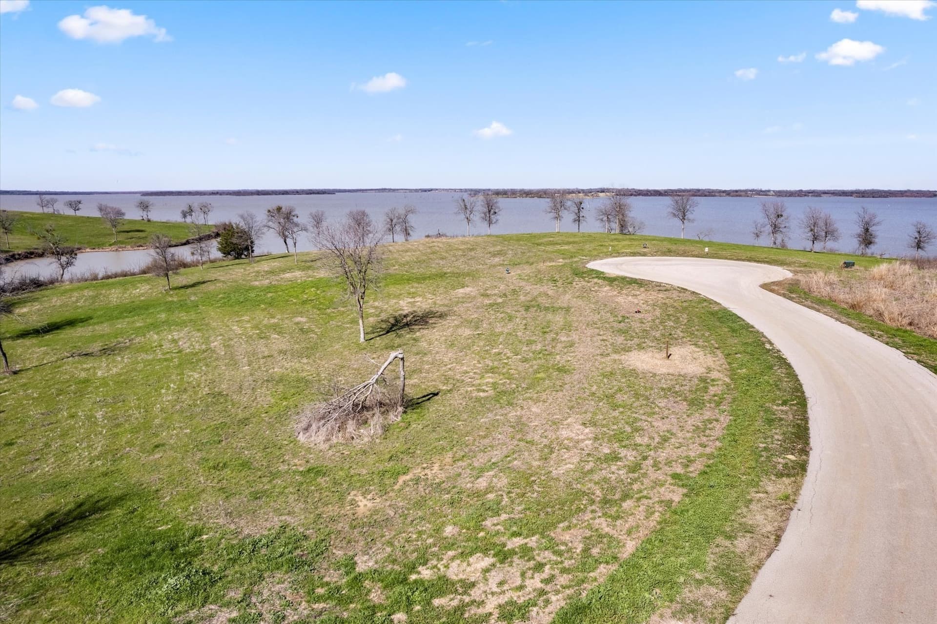 1.17 acres in Navarro County - photo 18