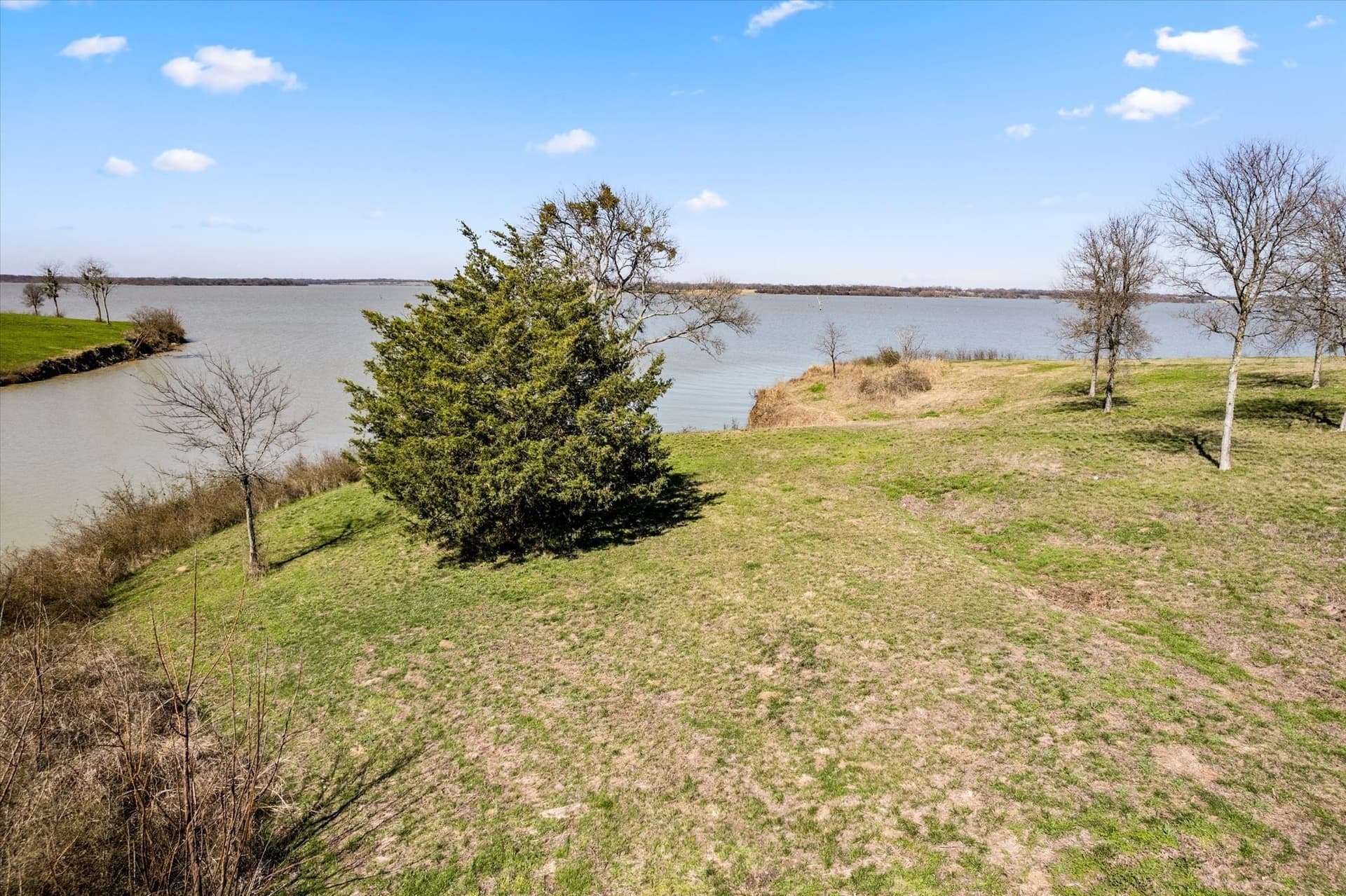1.17 acres in Navarro County - photo 24