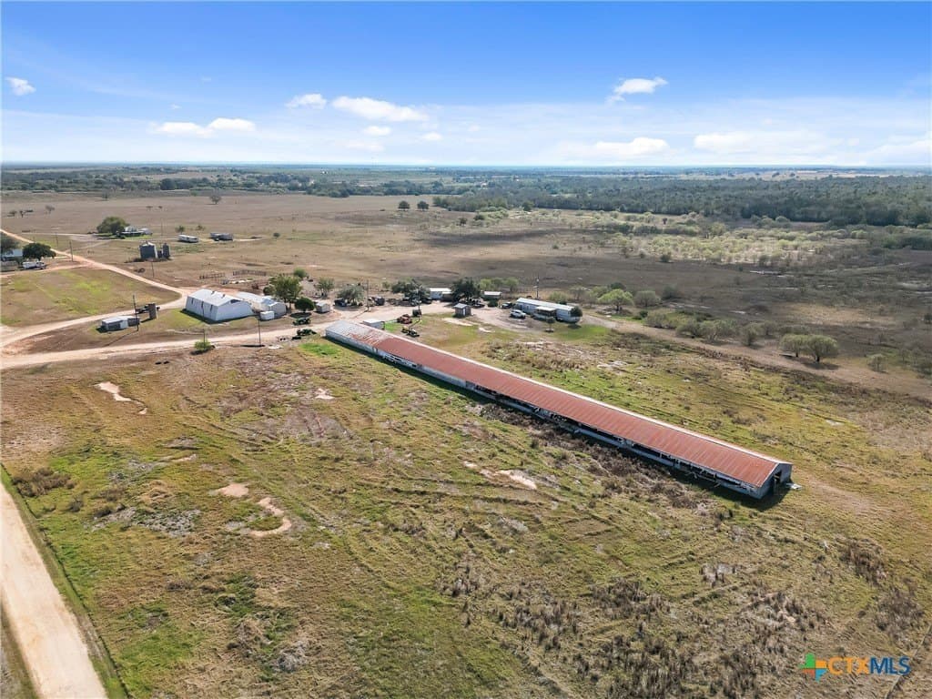 189 acres in Gonzales County - photo 27