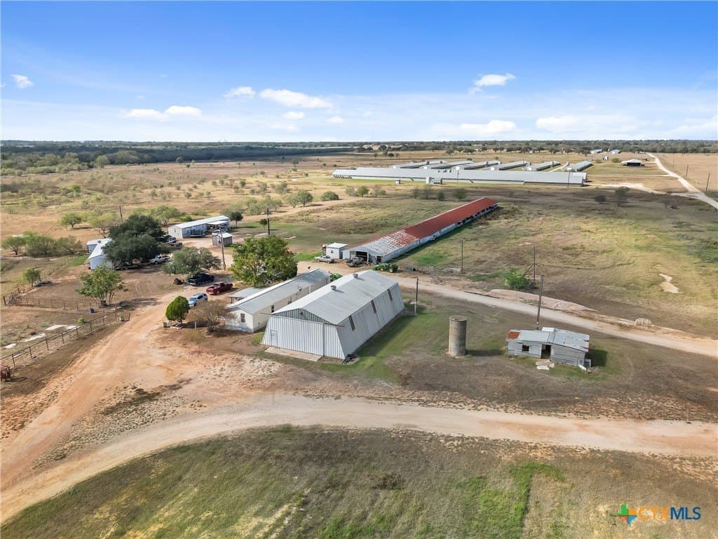189 acres in Gonzales County - photo 30