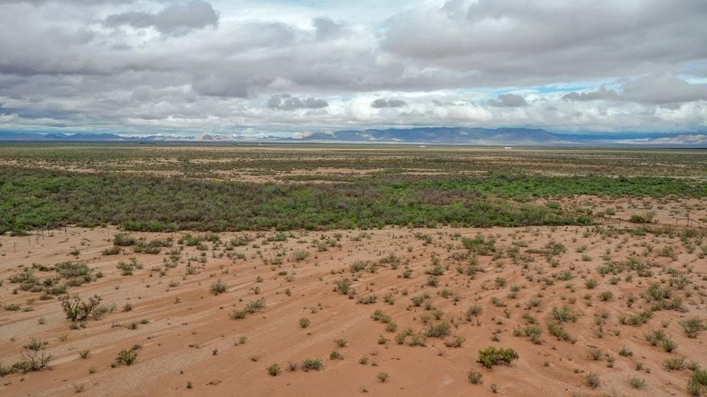 10 acres in Culberson County