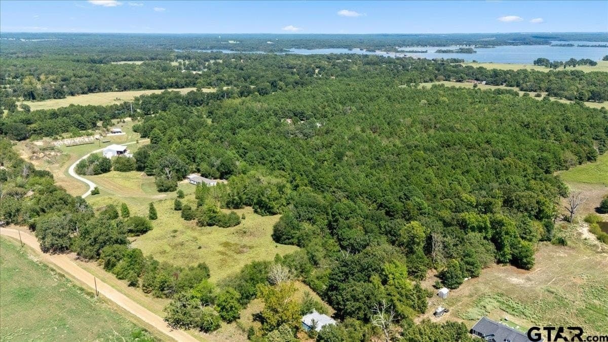 48.28 acres in Henderson County - photo 30