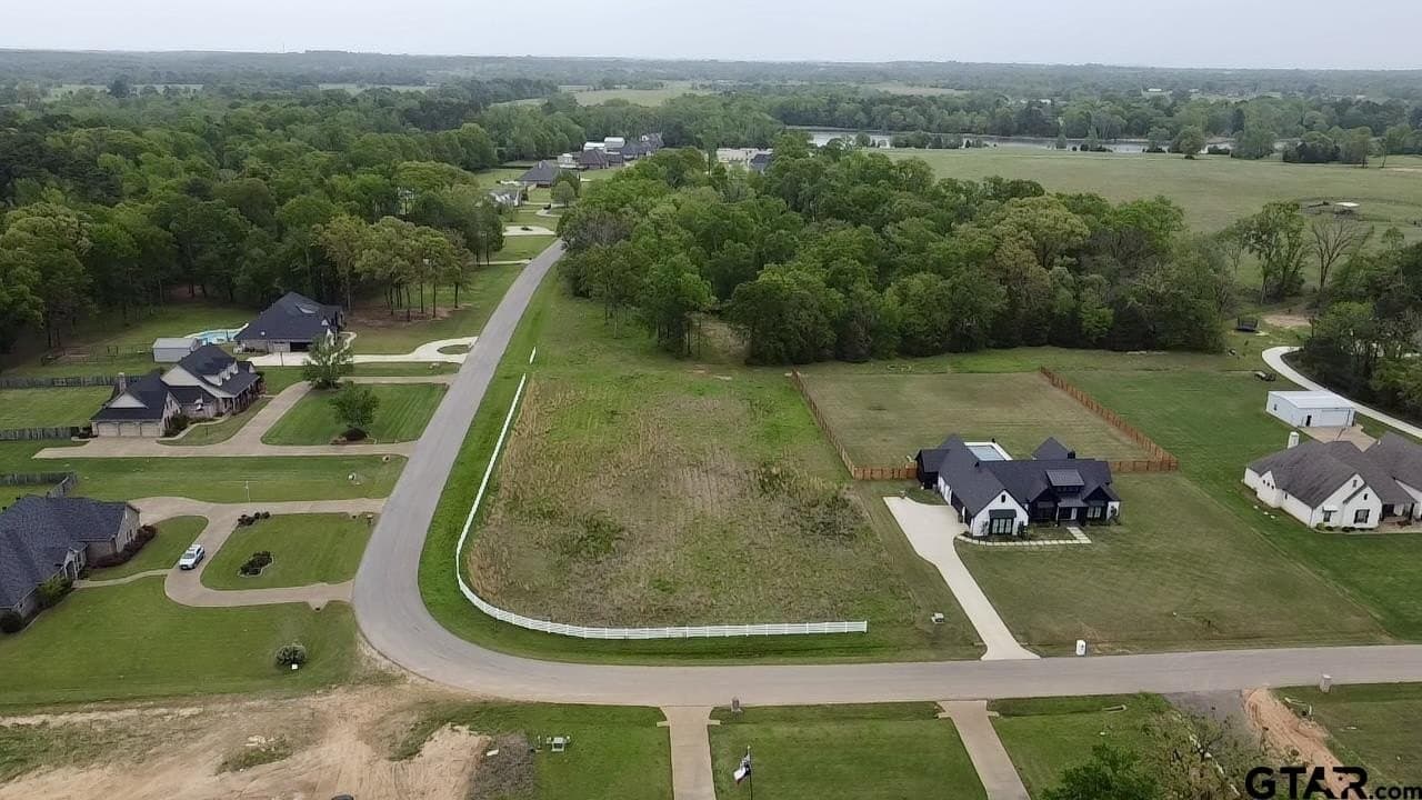 1.59 acres in Smith County - photo 6