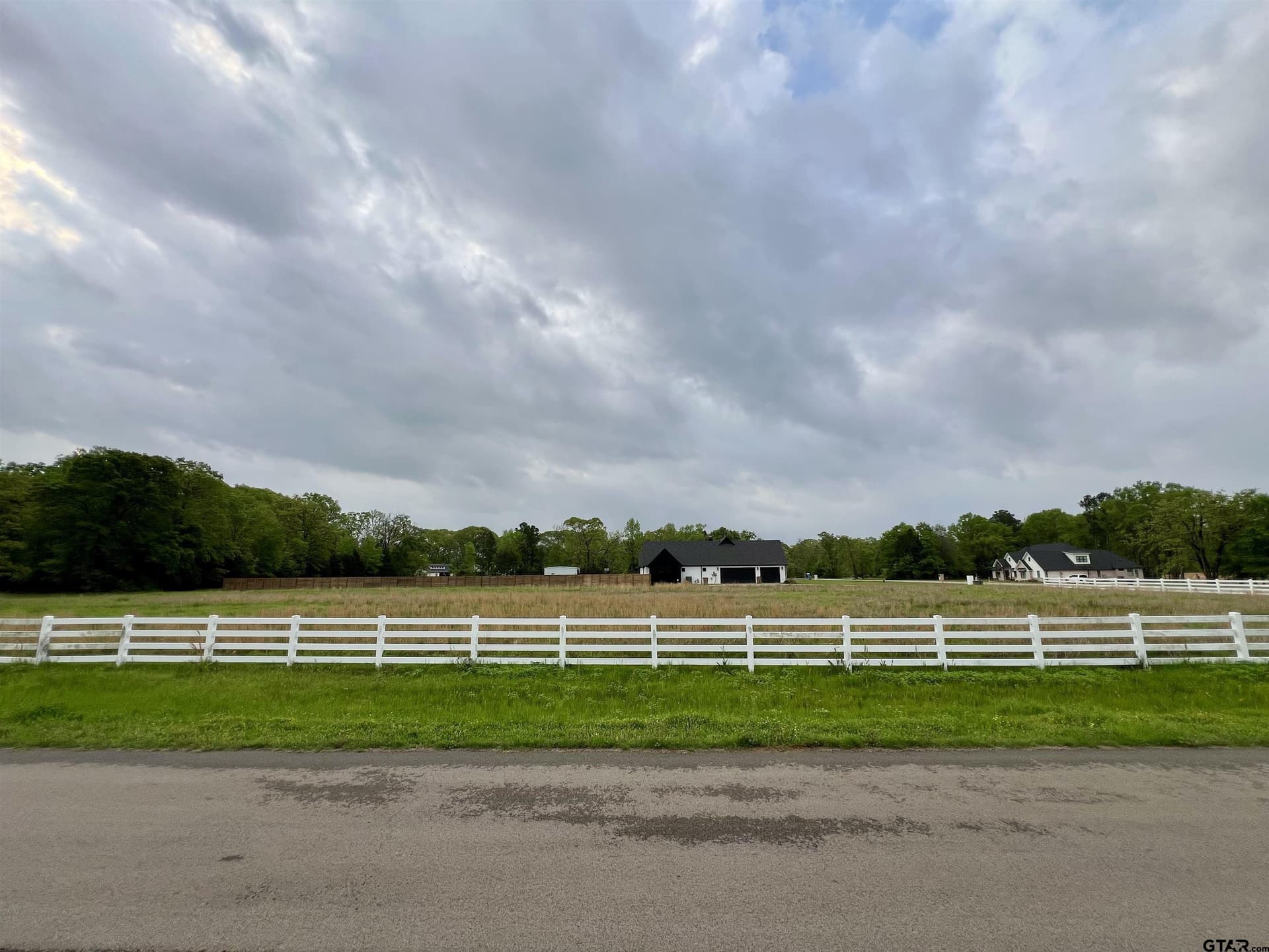 1.59 acres in Smith County - photo 18