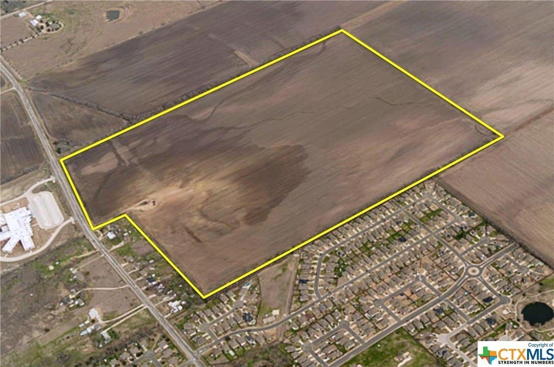 139.88 acres in McLennan County gallery image 4