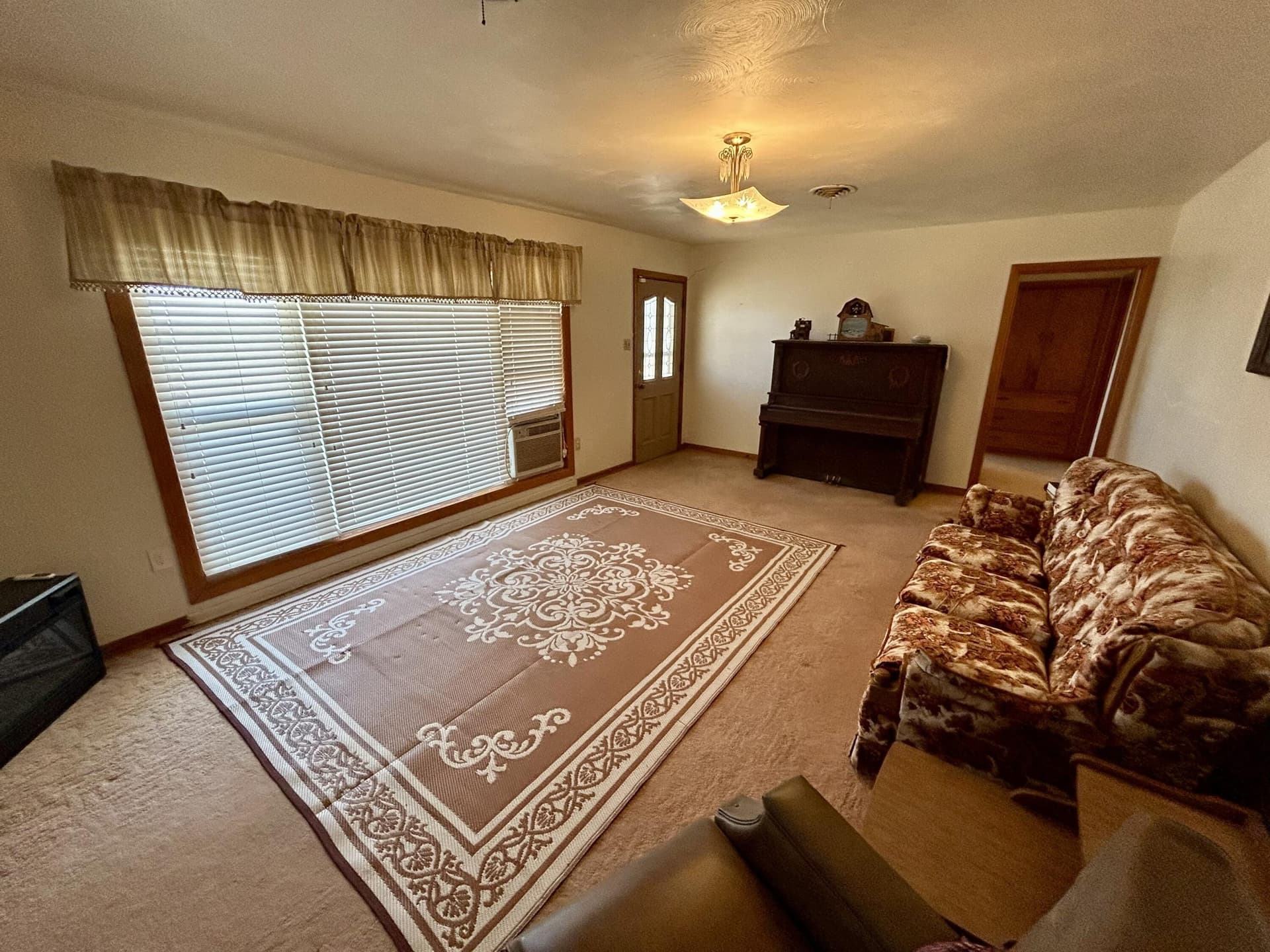 40 acres in Floyd County - photo 8