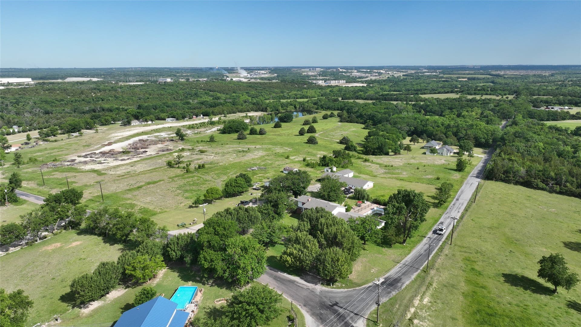 28.1 acres in Grayson County