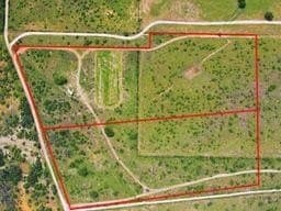 10.01 acres in Gillespie County