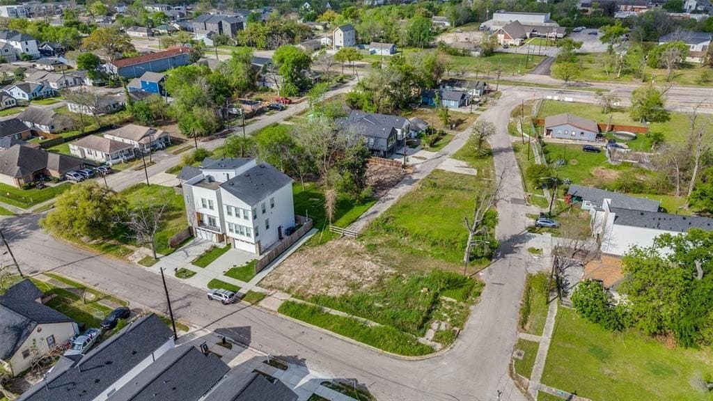 0.04 acres in Harris County gallery image 2