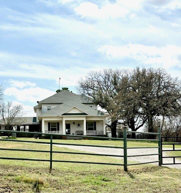11.77 acres in Parker County