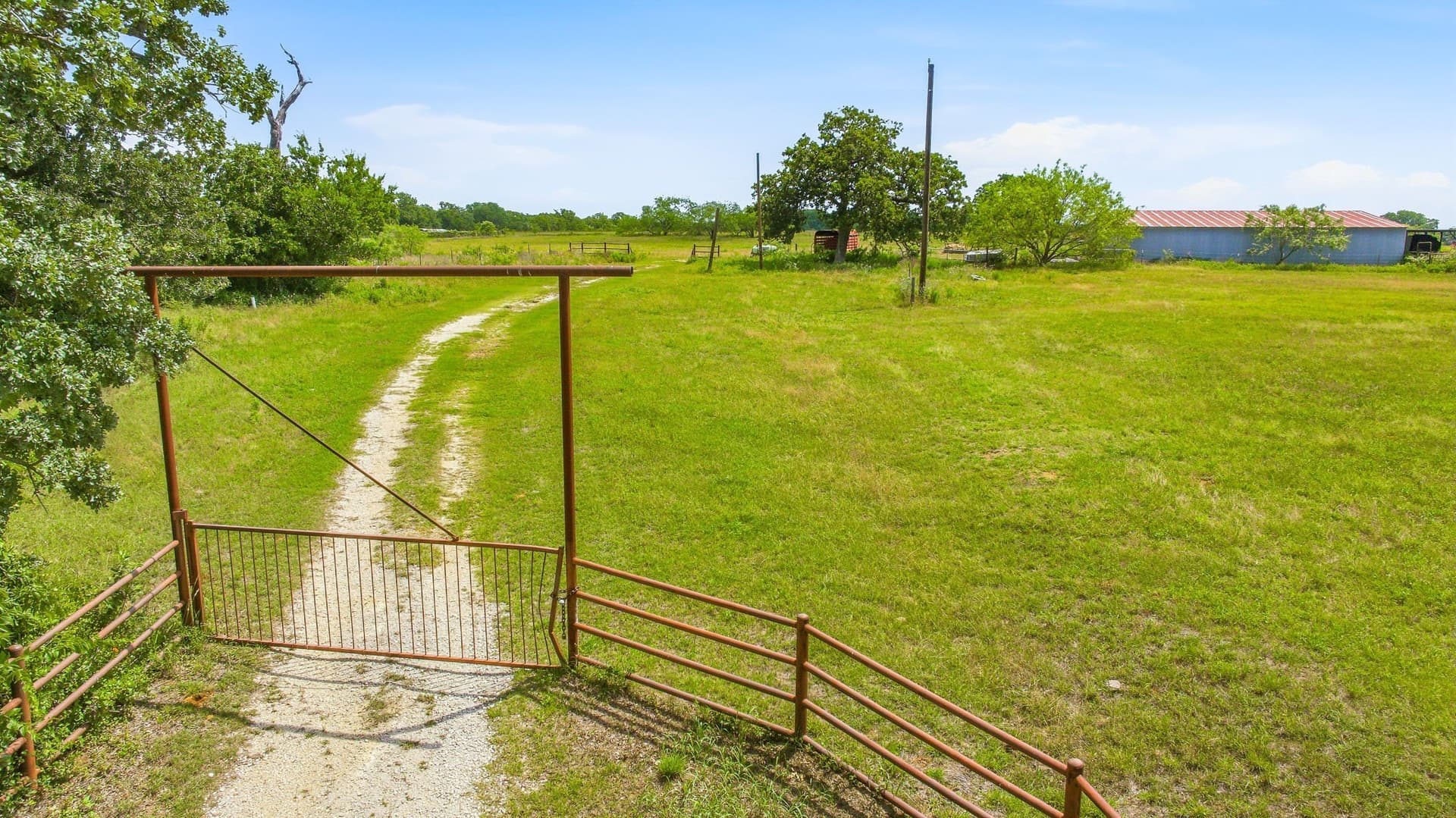 54.63 acres in Hill County - photo 6