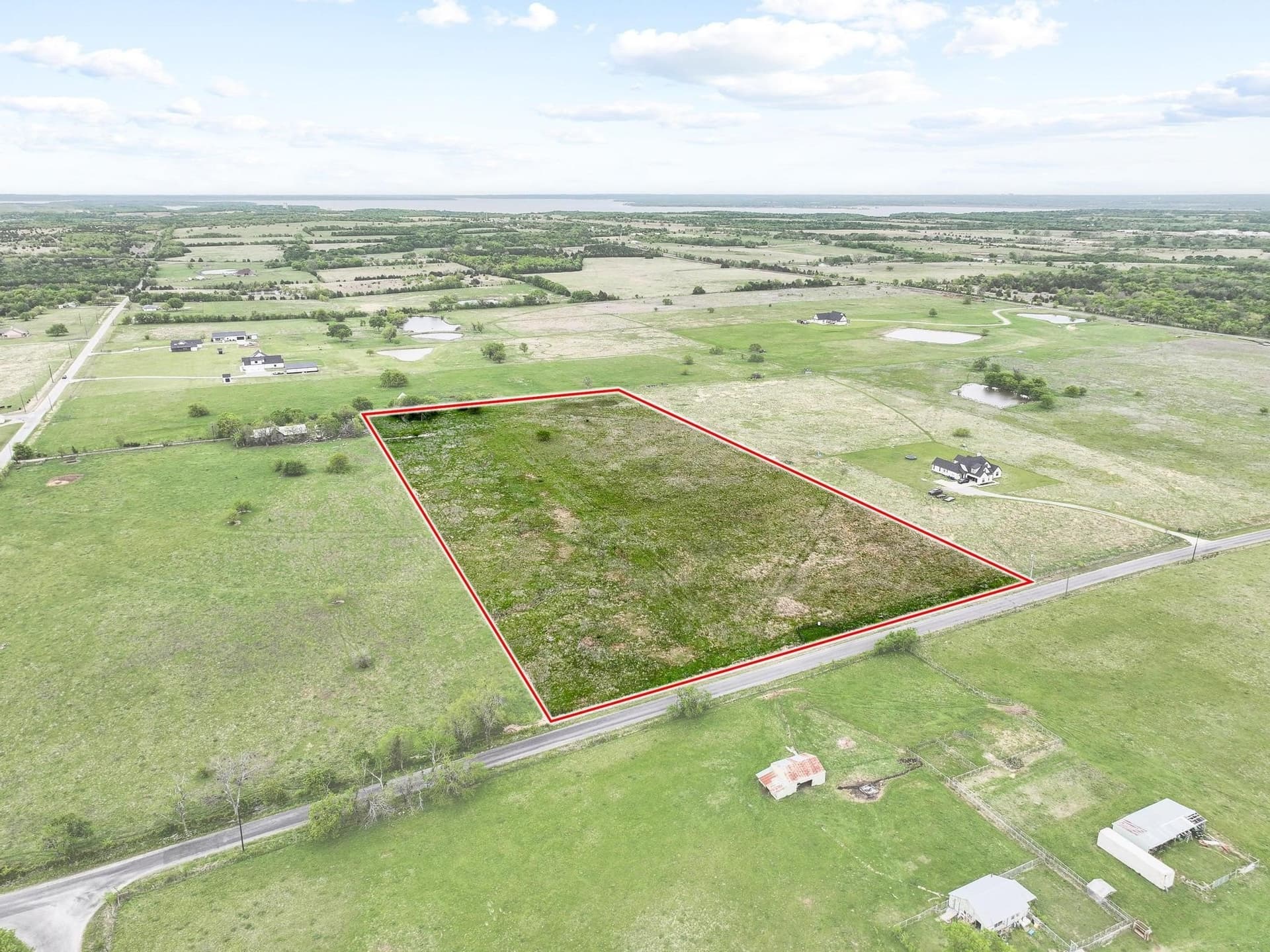11 acres in Grayson County