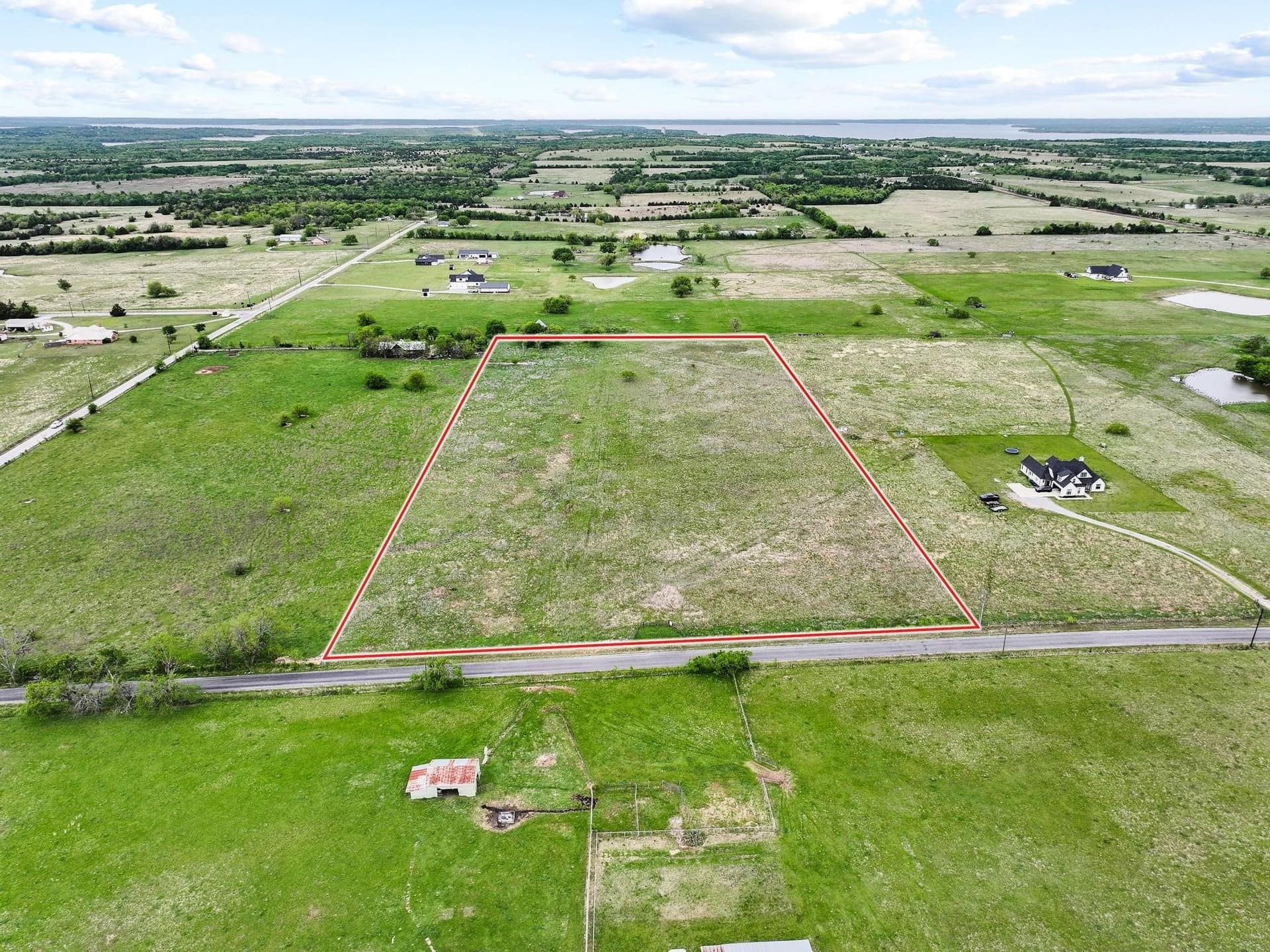 11 acres in Grayson County featured view