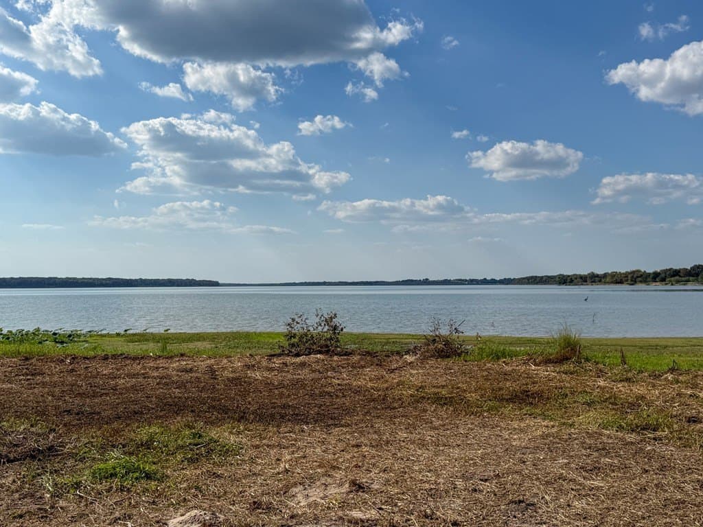 0.47 acres in Kaufman County - photo 24