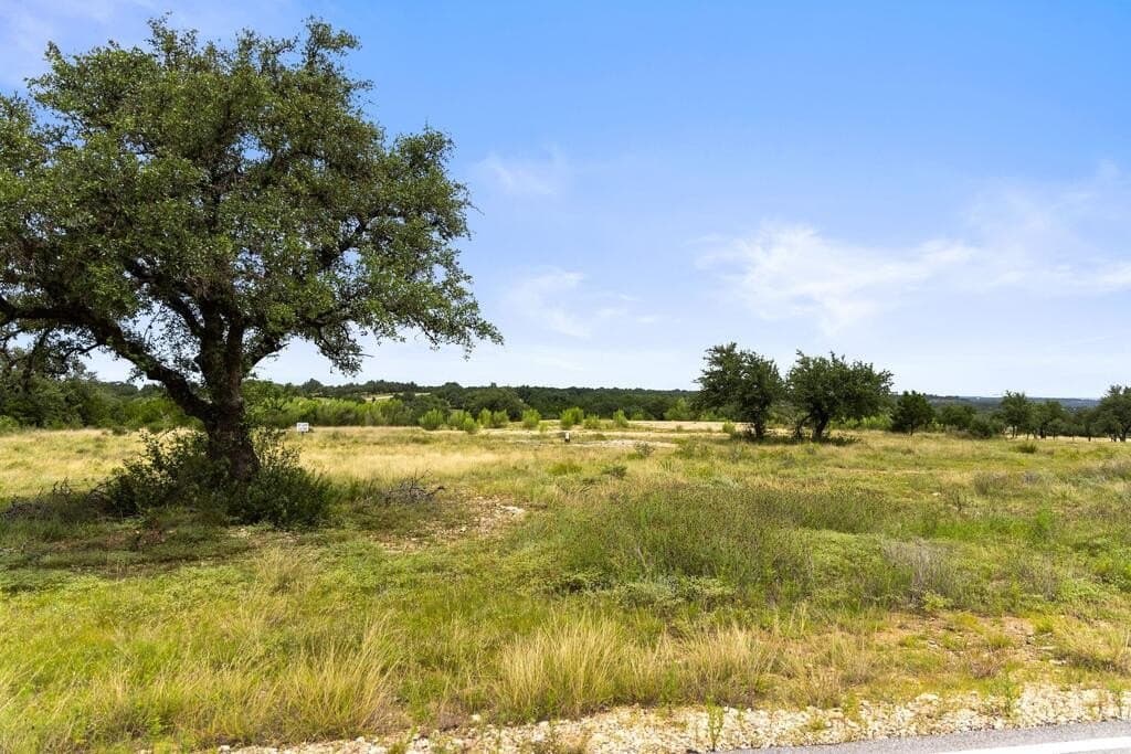 7.53 acres in Blanco County - photo 15