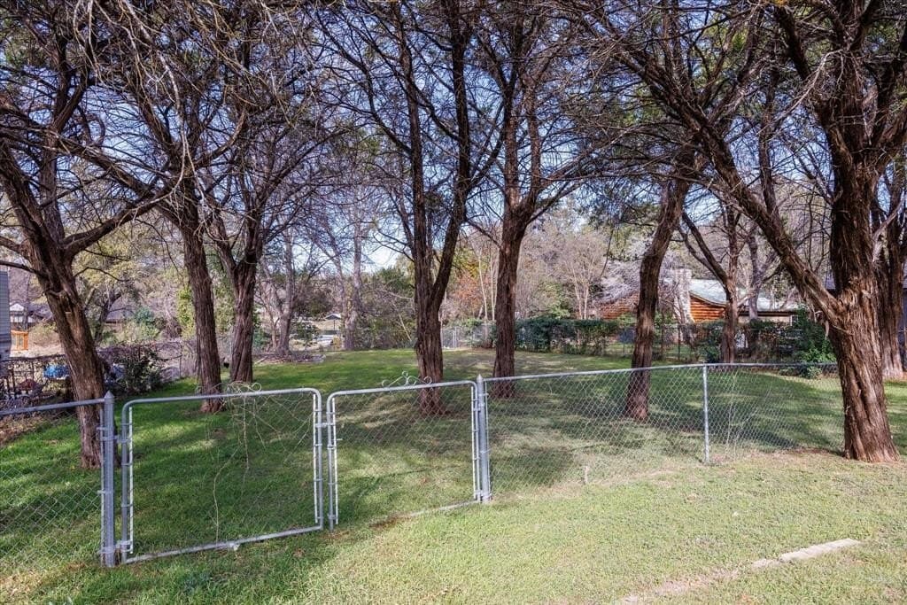 0.23 acres in Hood County featured view