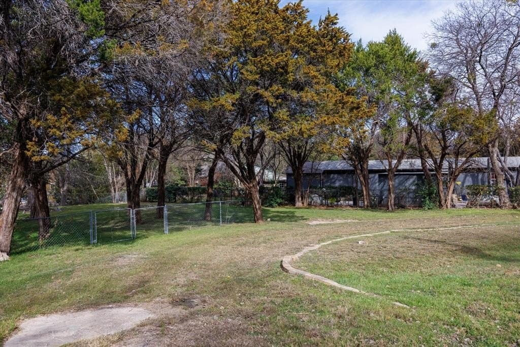 0.23 acres in Hood County gallery image 4