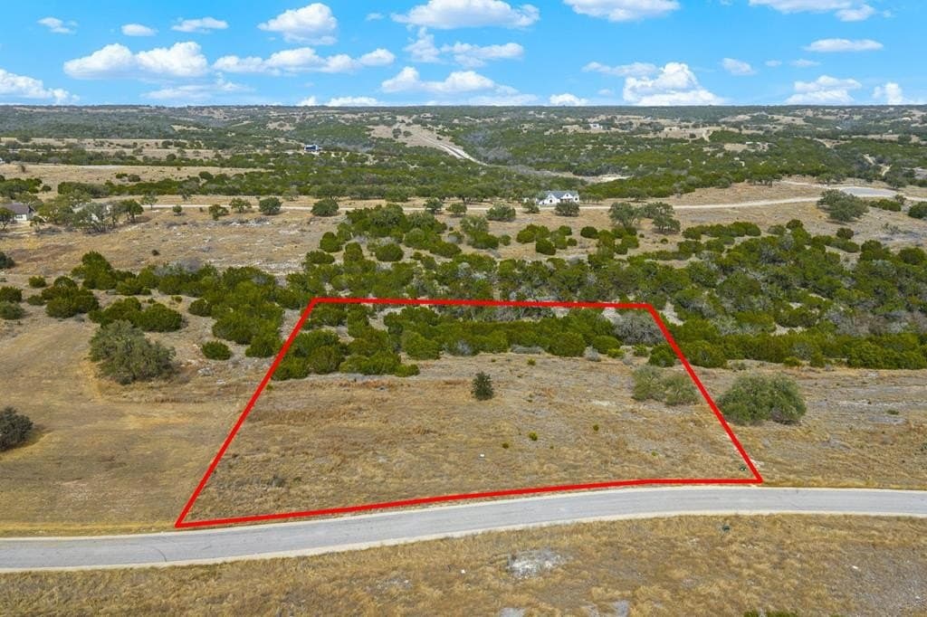 3.01 acres in Gillespie County