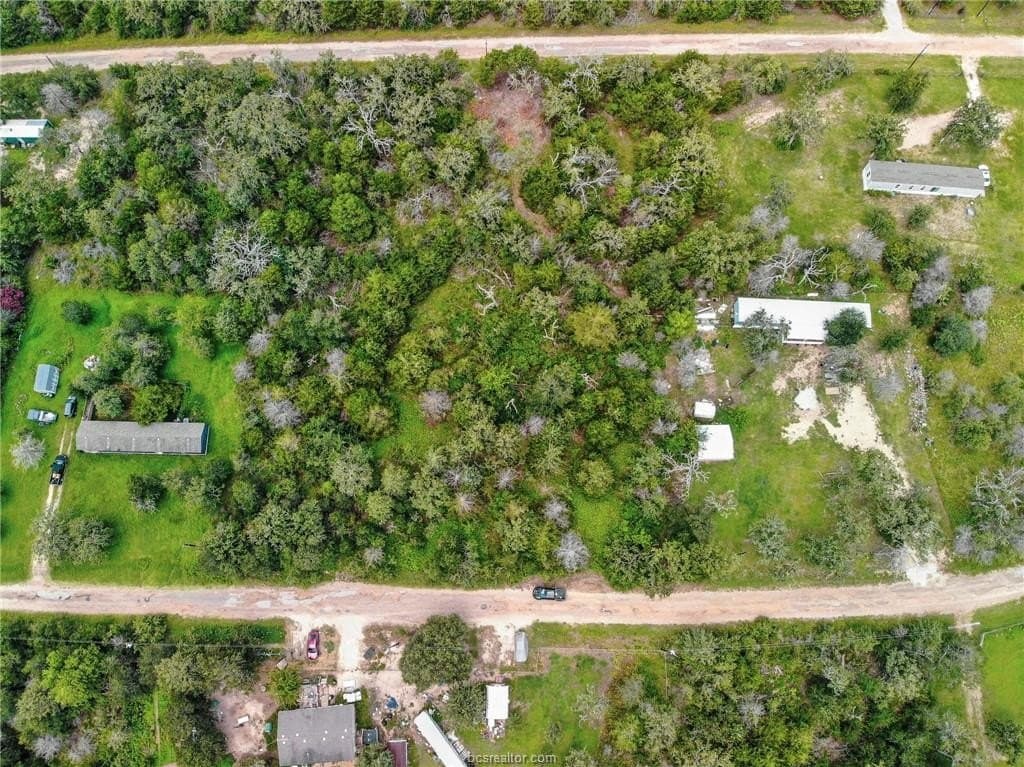 0.56 acres in Burleson County - photo 11