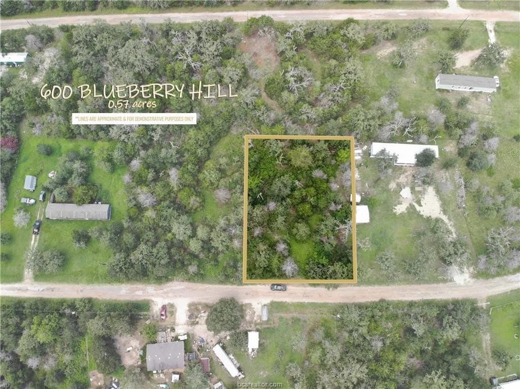 0.56 acres in Burleson County