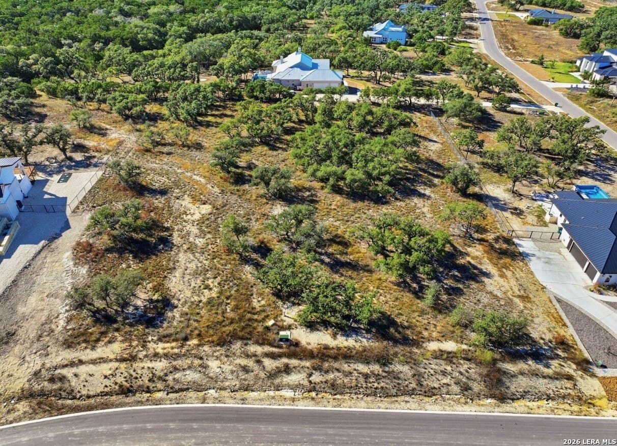 2.02 acres in Comal County gallery image 4