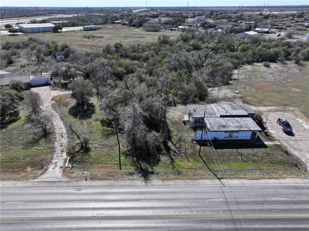 5.03 acres in Bee County - photo 20