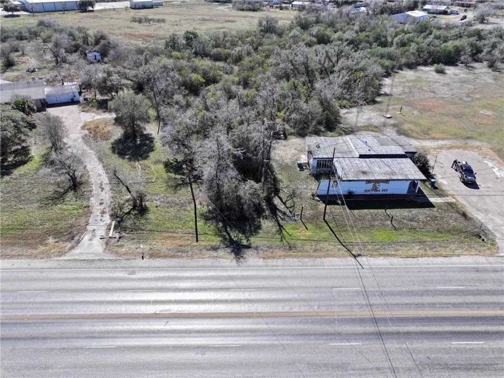 5.03 acres in Bee County - photo 21