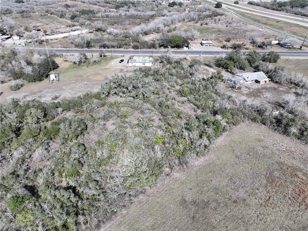 5.03 acres in Bee County - photo 12