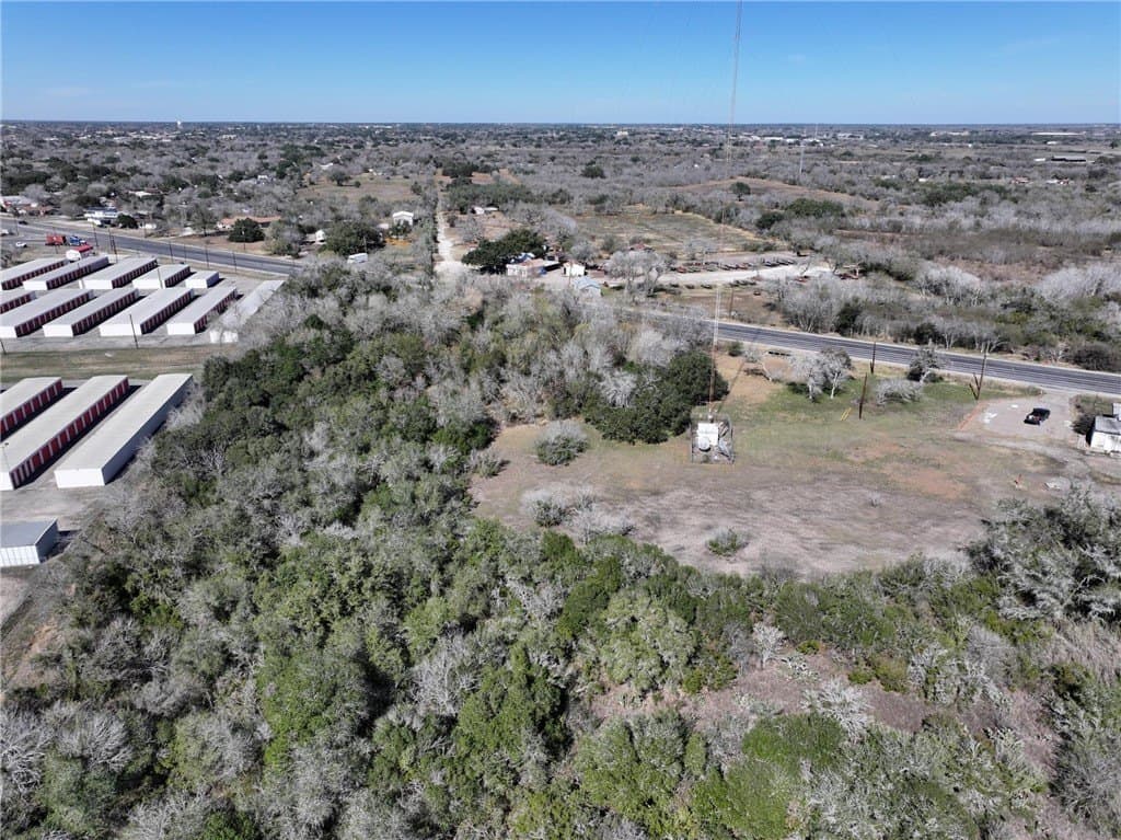 5.03 acres in Bee County - photo 9