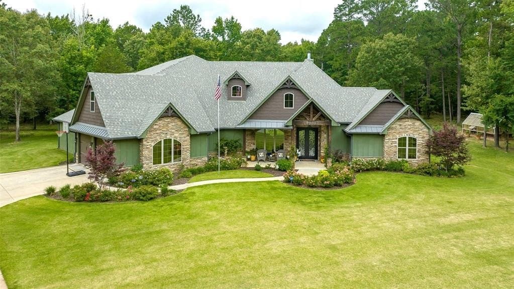 36.7 acres in Upshur County