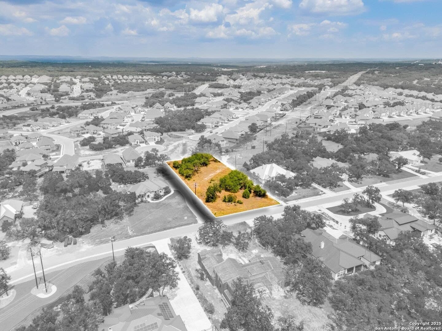 1.05 acres in Comal County