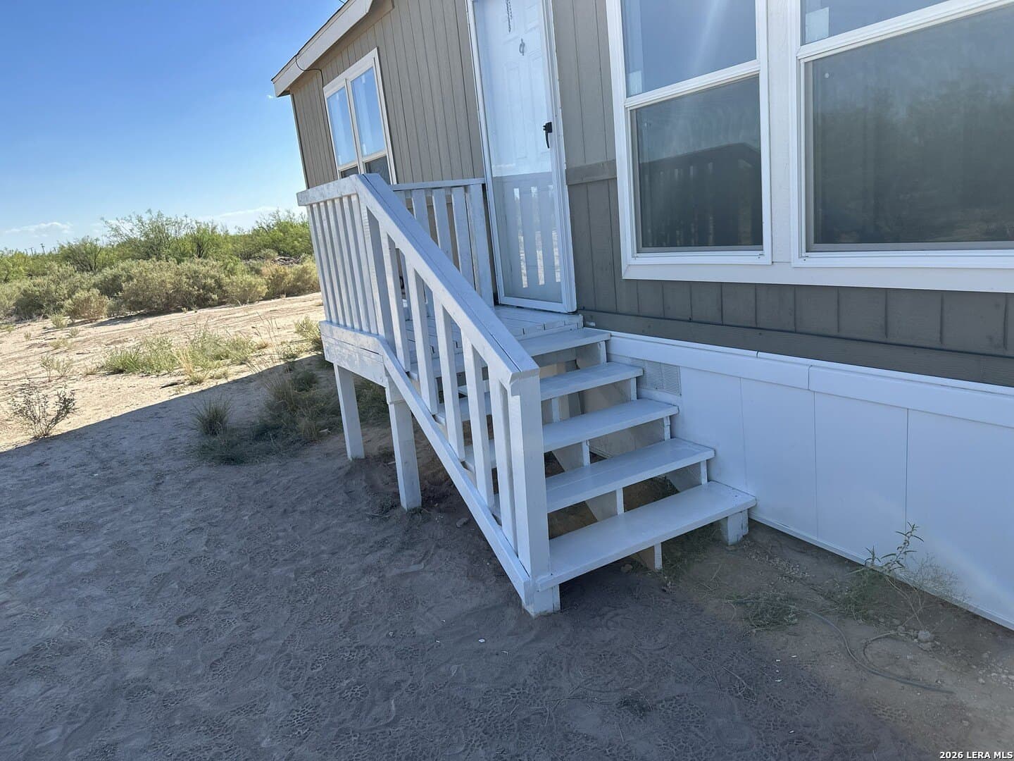 10 acres in Pecos County