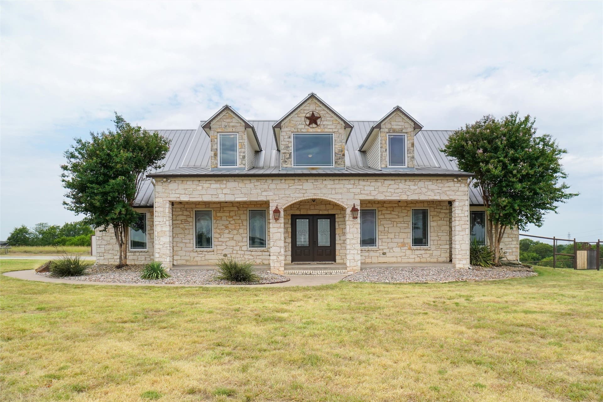 10 acres in Denton County