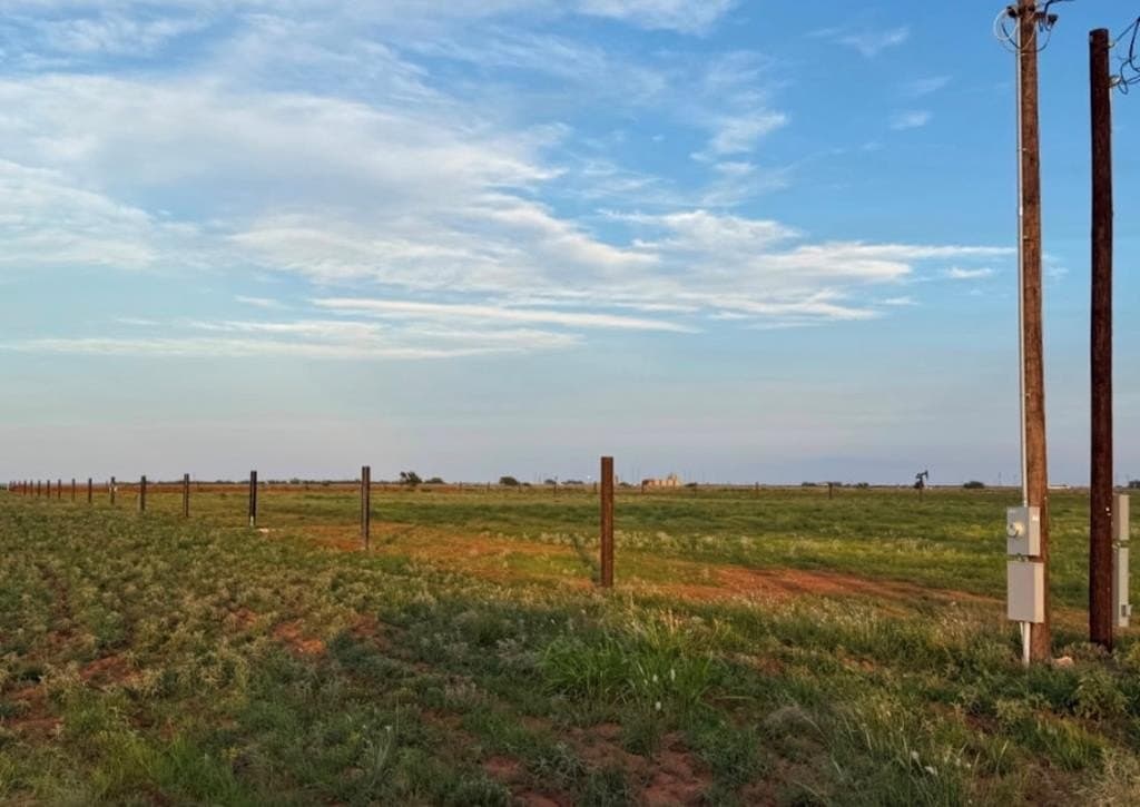 5 acres in Terry County