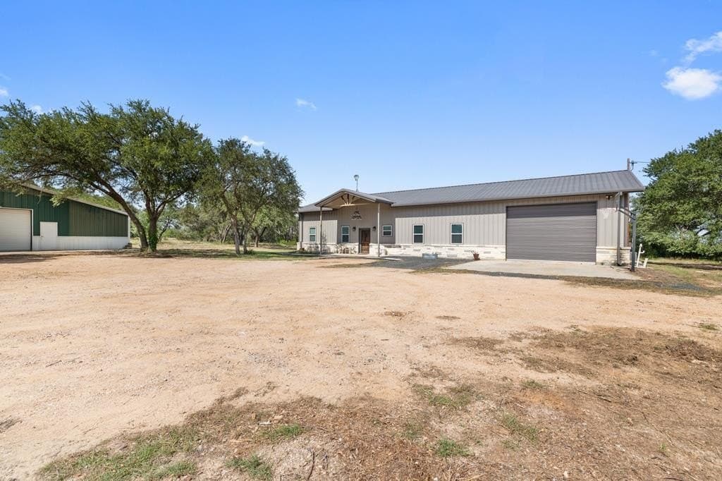 19 acres in Blanco County