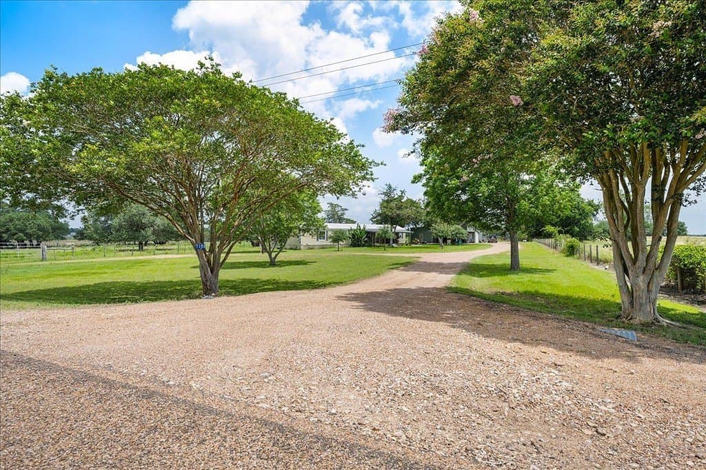 7.75 acres in Fayette County