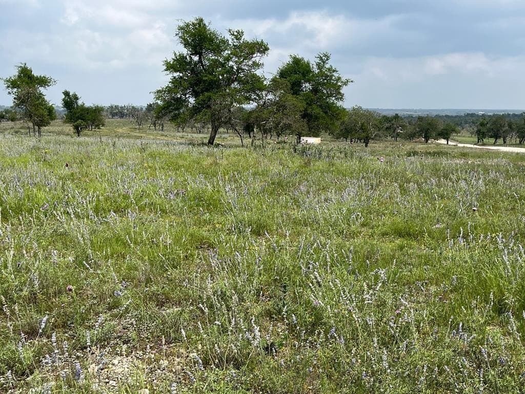 10.26 acres in Gillespie County
