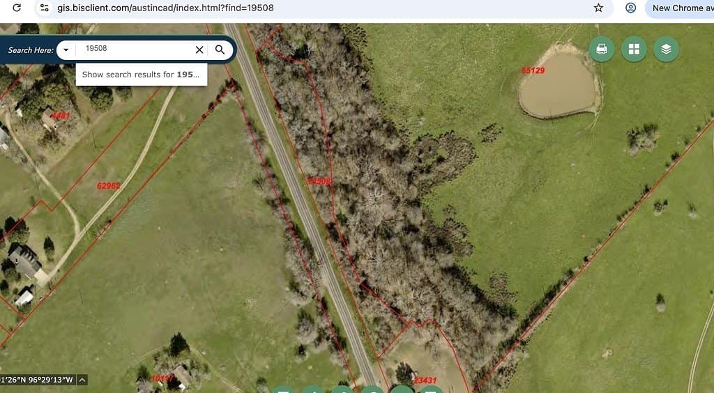 1.54 acres in Austin County