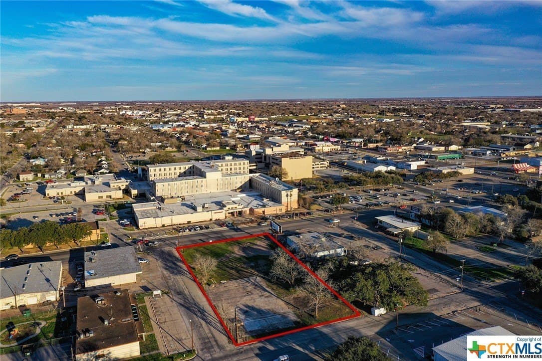 0.89 acres in Victoria County