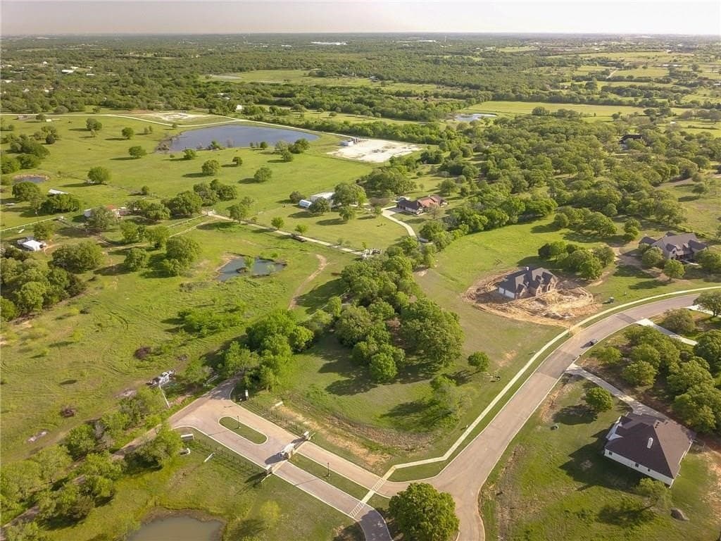1.25 acres in Johnson County
