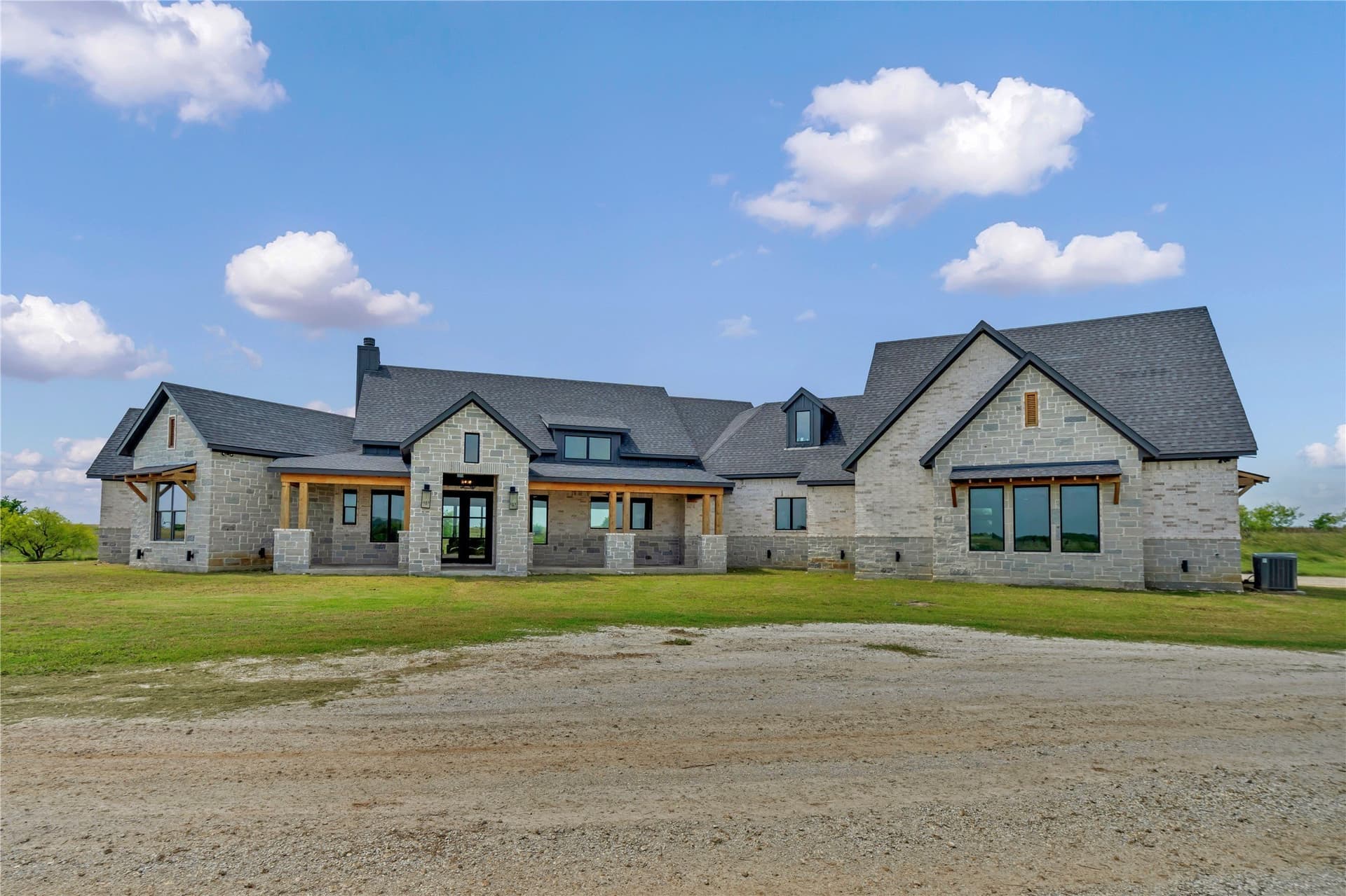 76 acres in Johnson County