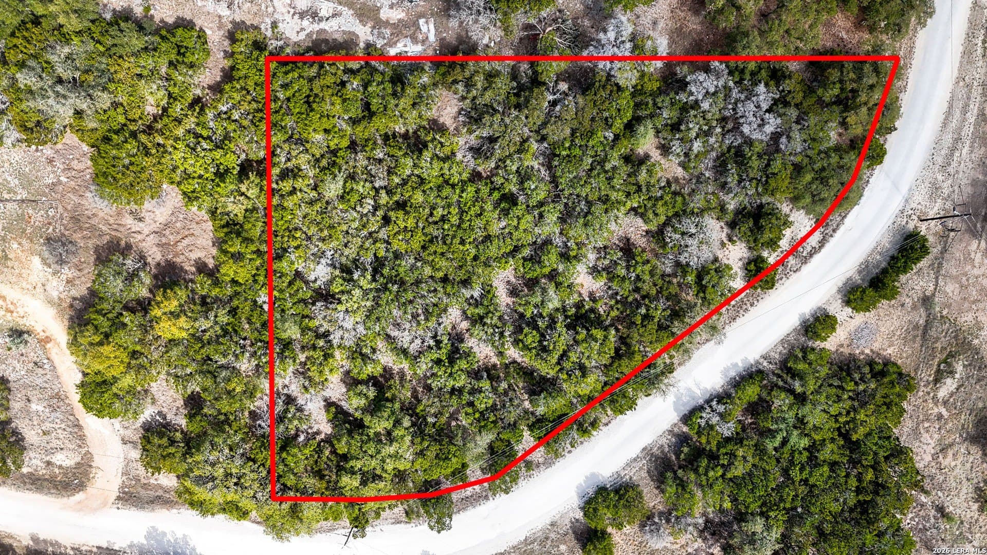 0.9 acres in Comal County