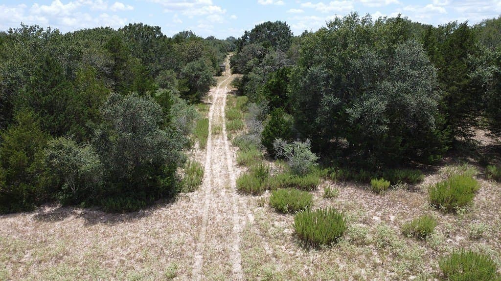 26.9 acres in Lavaca County