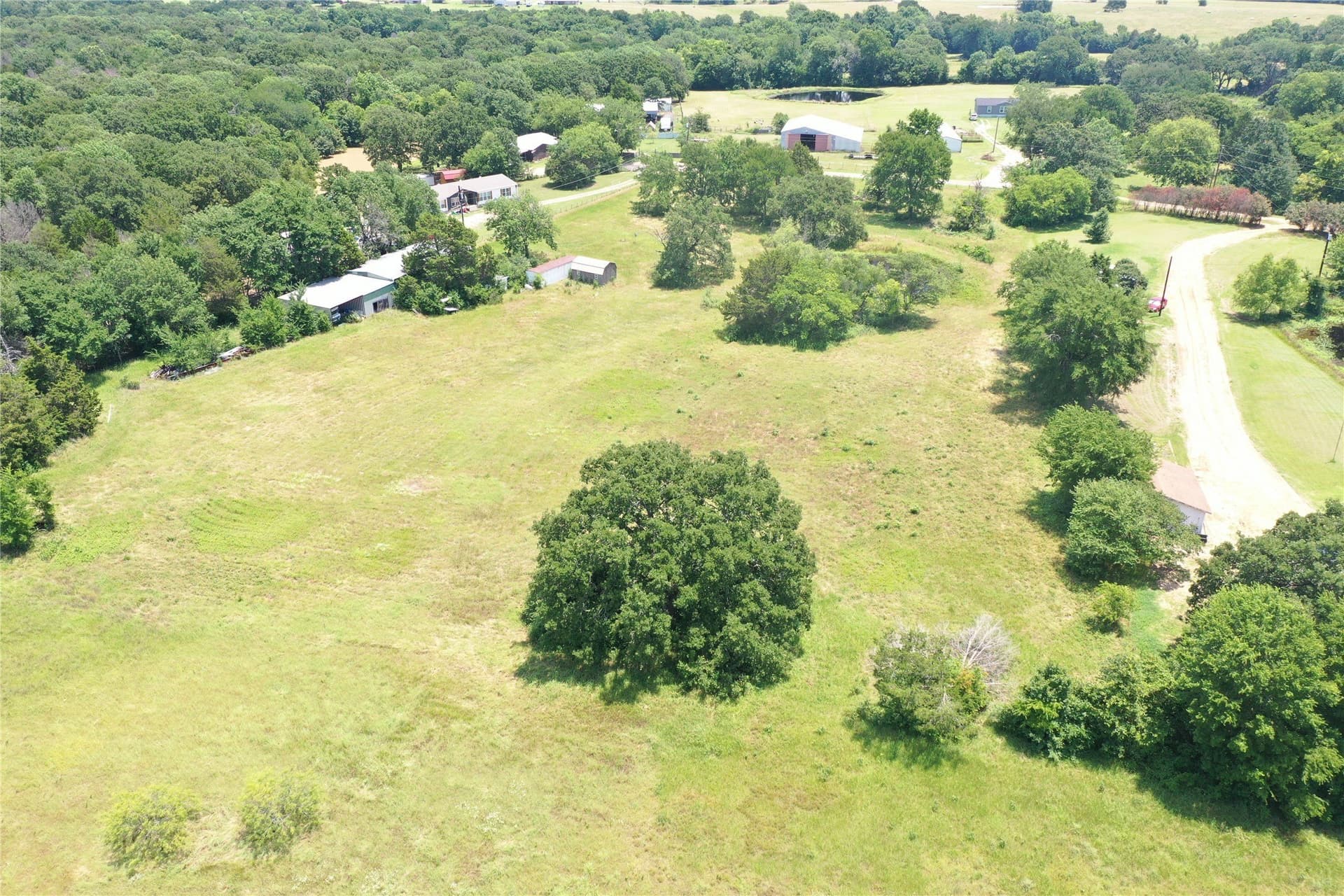 1 acres in Henderson County
