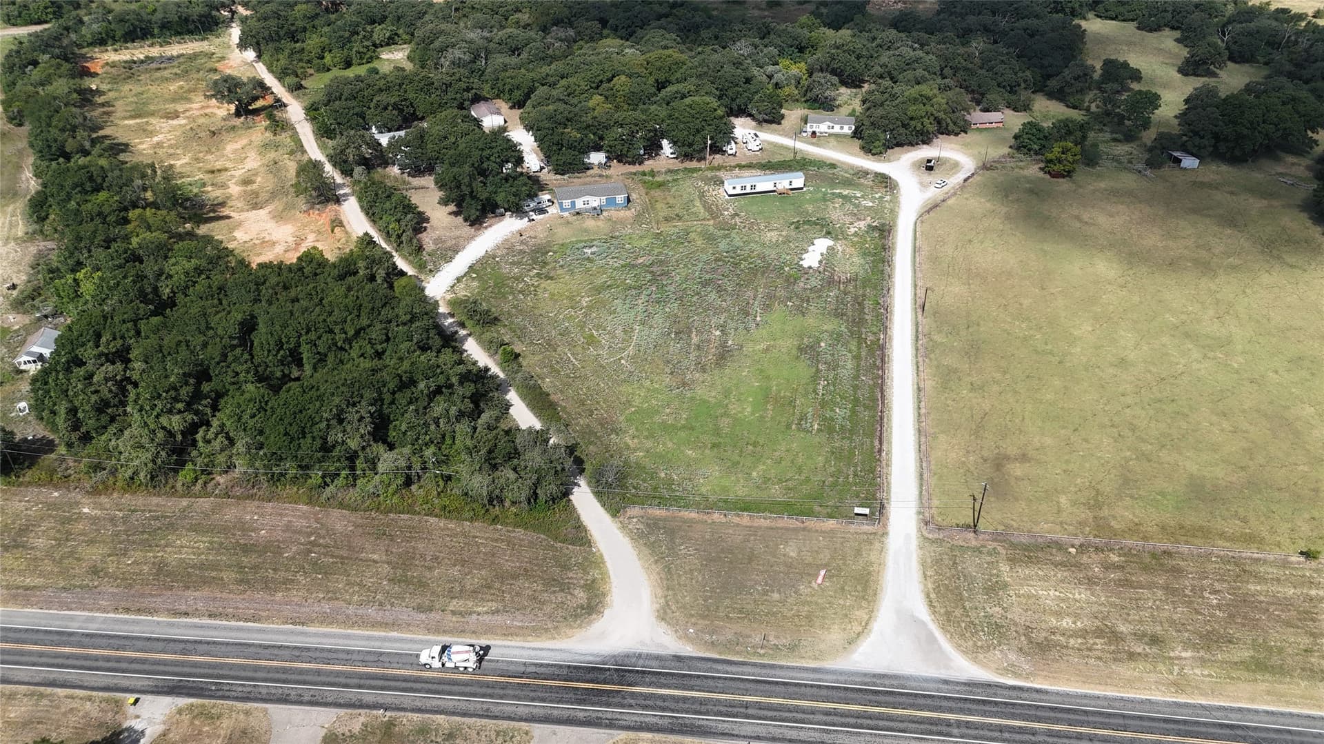 0.65 acres in Limestone County