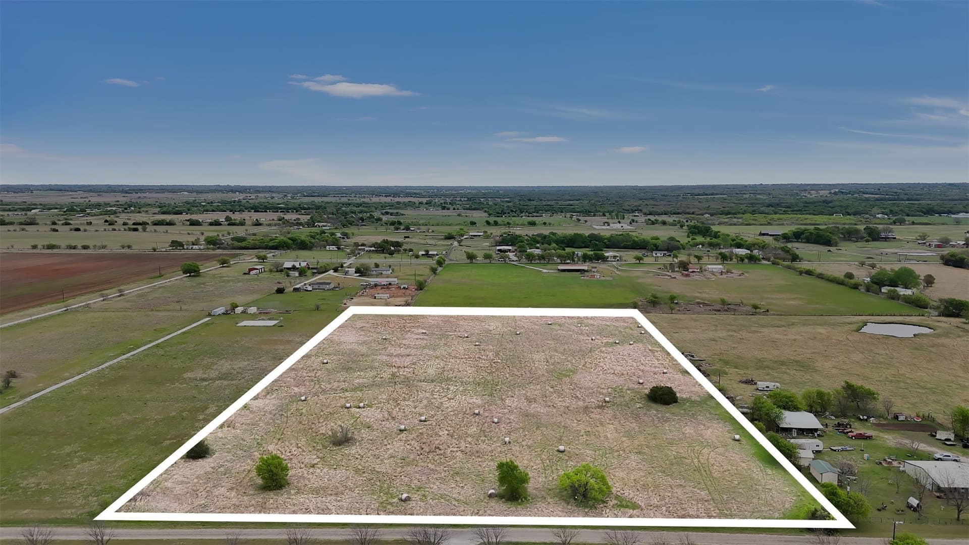 10 acres in Johnson County