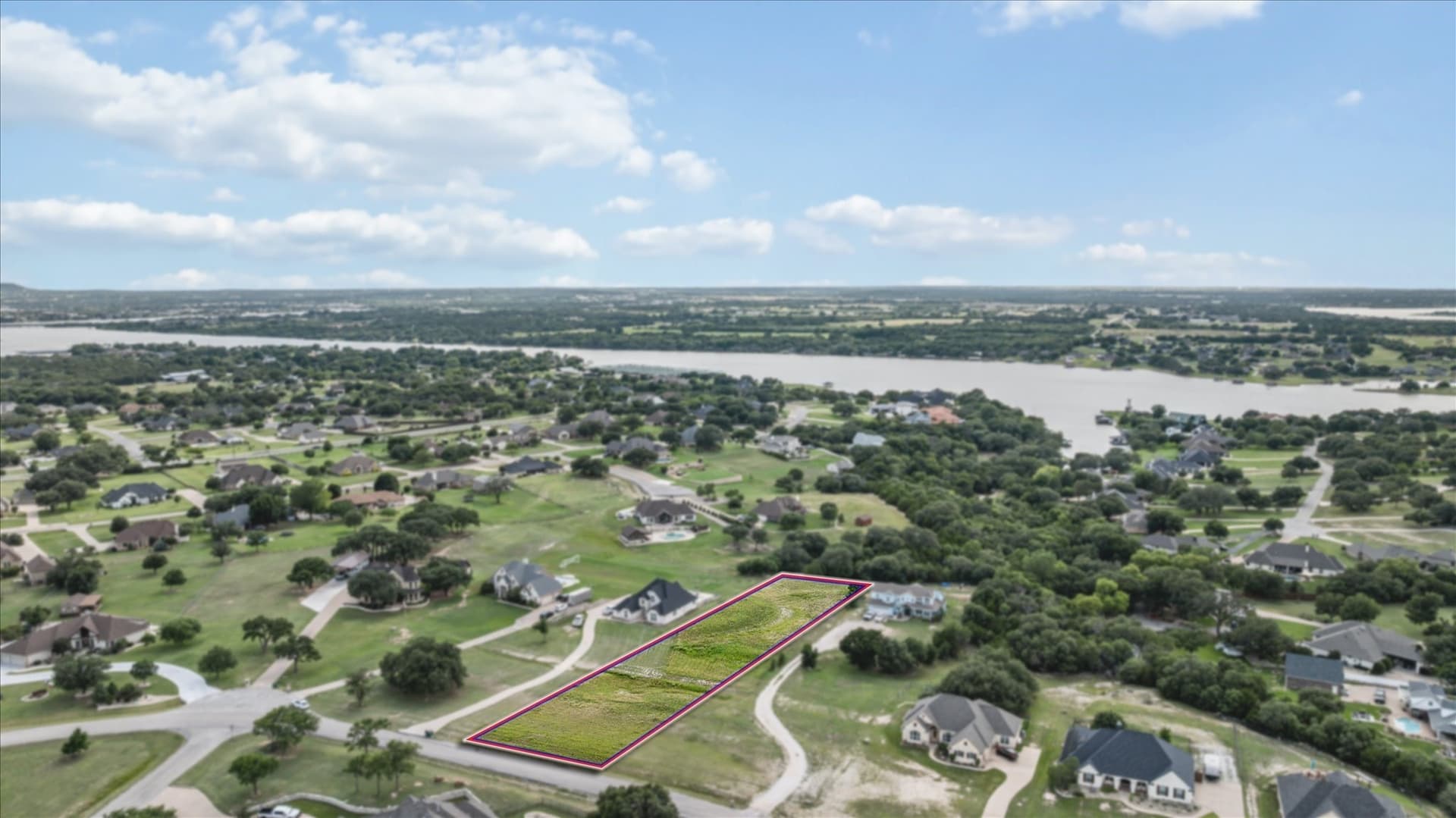 1.3 acres in Hood County