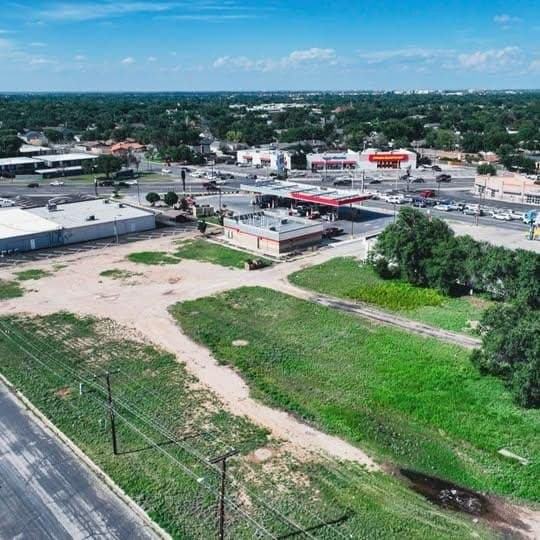 1.91 acres in Midland County